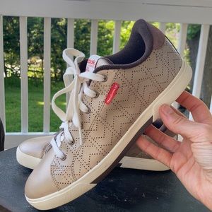 Reebok Classic Women’s Sneakers Champagne Gold 9